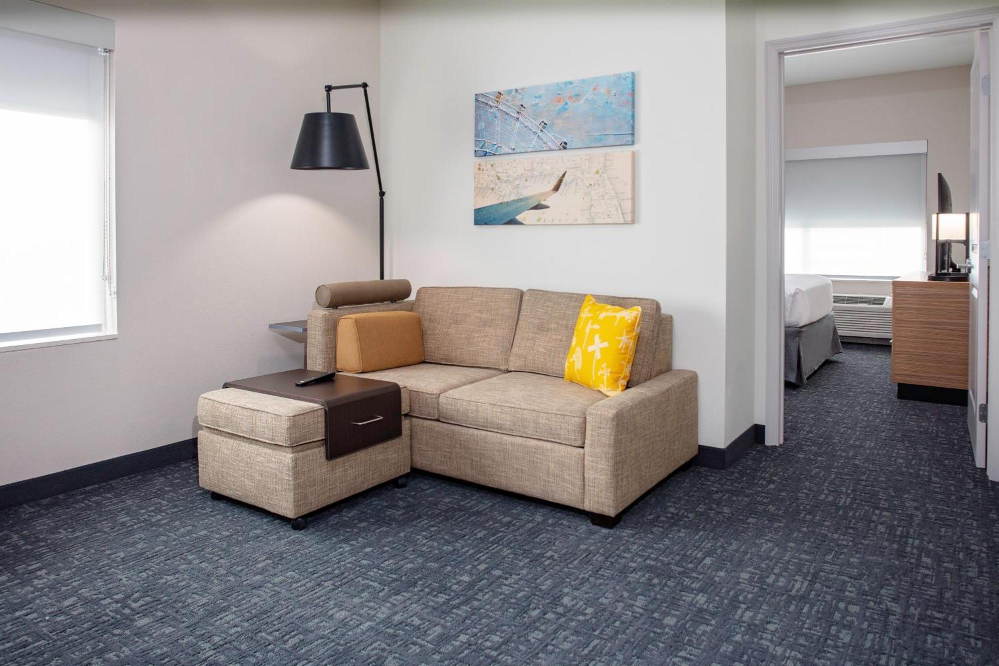 Towneplace Suites By Marriott Orlando Airport Exteriör bild